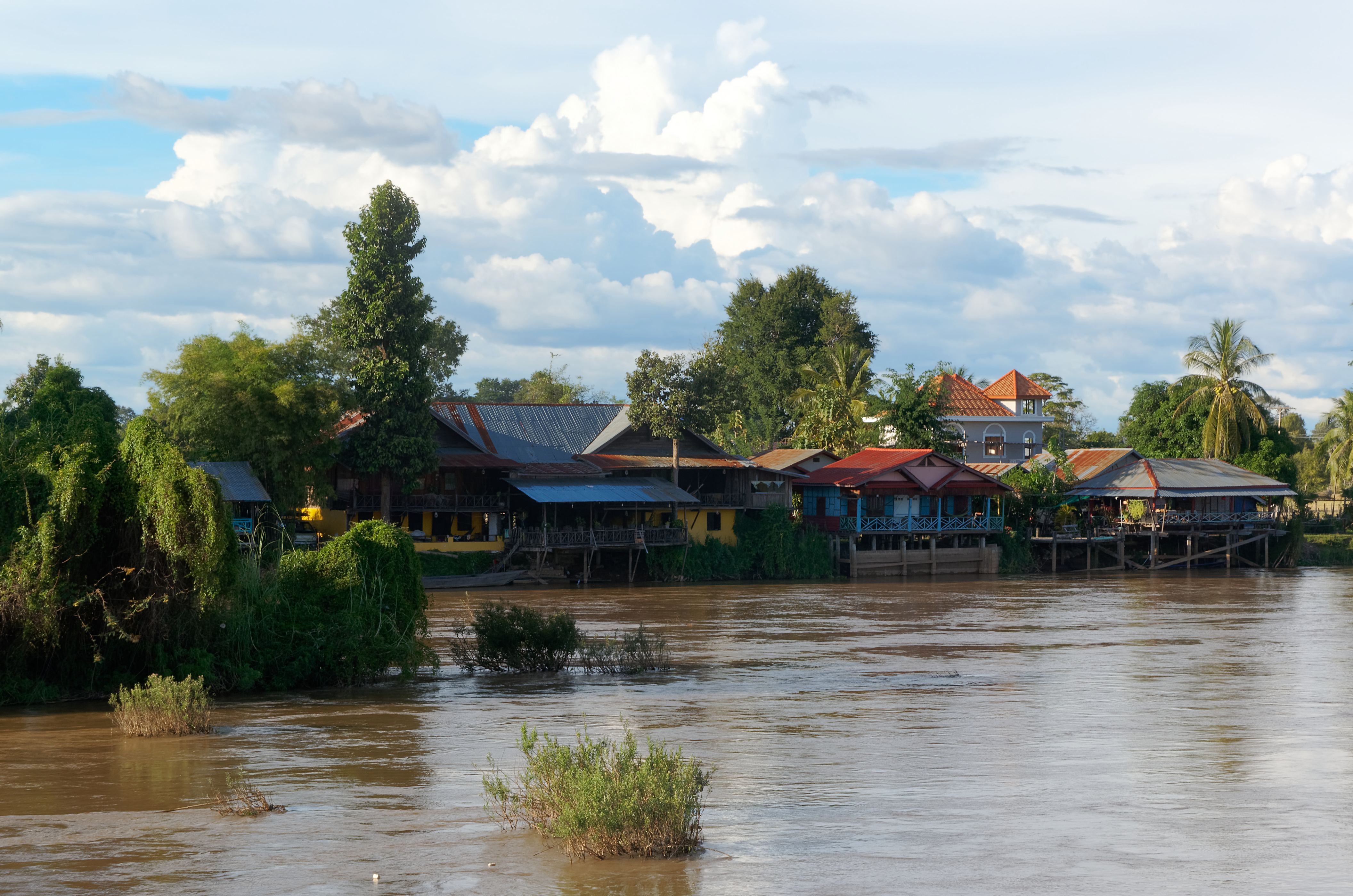 Don Det island scene on the Mekong