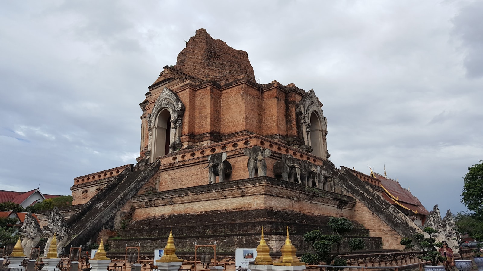 Wat Chedi Luang stupa in Chiang Mai Old City